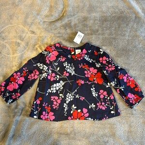 NWT Baby Gap blouse Size 18-24m  Dark Blue with Pink/ Red Flowers